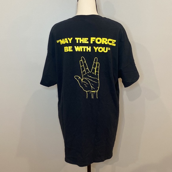 Star Wars Star Trek collaboration tee Comic-Con NWOT - Picture 4 of 7